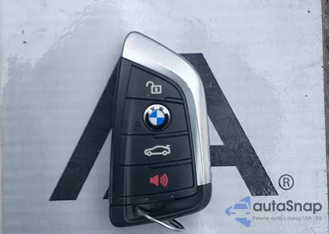 2016 BMW X1 xDrive28I из США, поврежденный, VIN WBXHT3C35GP885821